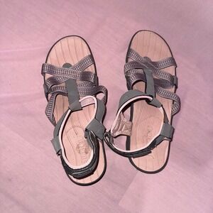 Jambu Gray and Pink Sandals